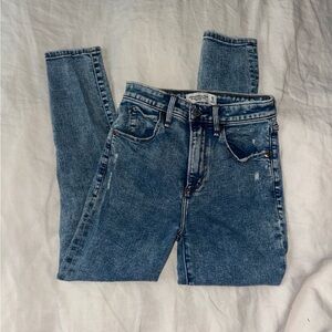 ABERCROMBIE jeans